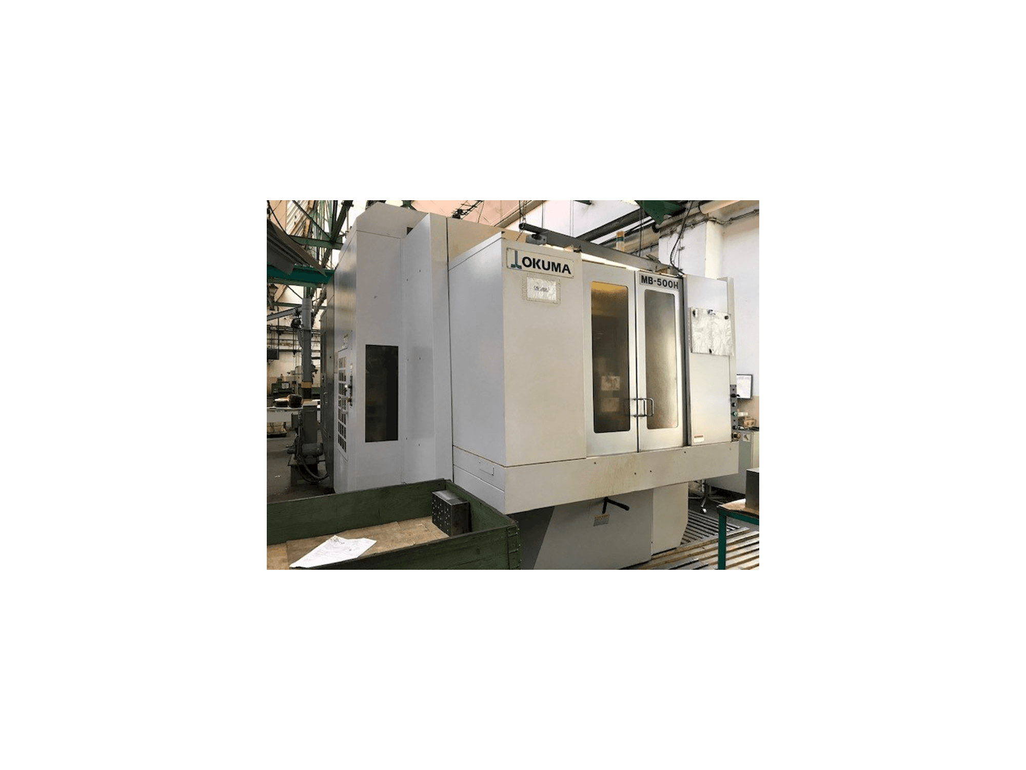 Front view of Okuma MB-500H machine