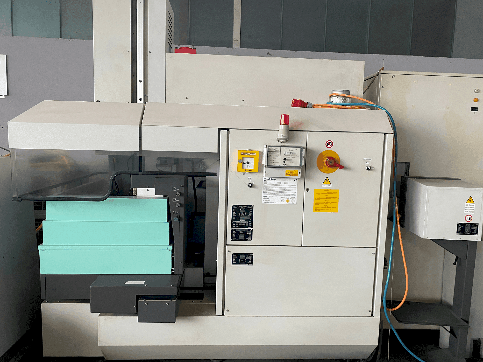 Front view of AGIE Agietron Integral 2 machine