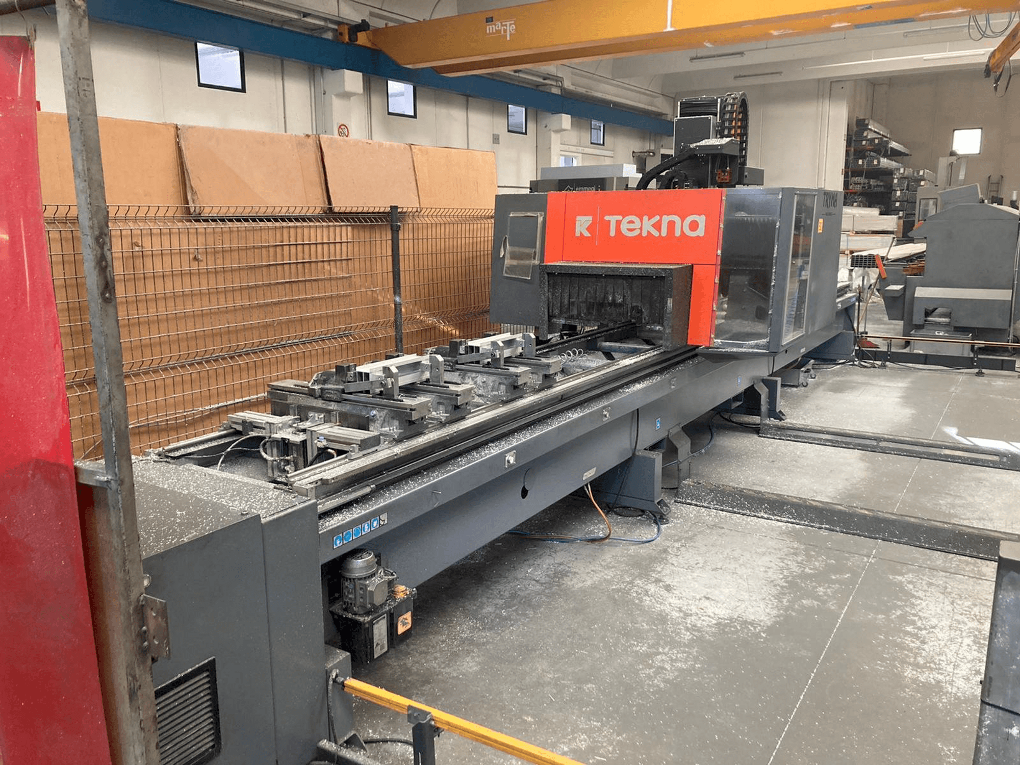 Front view of Tekna TKE 944-7 machine