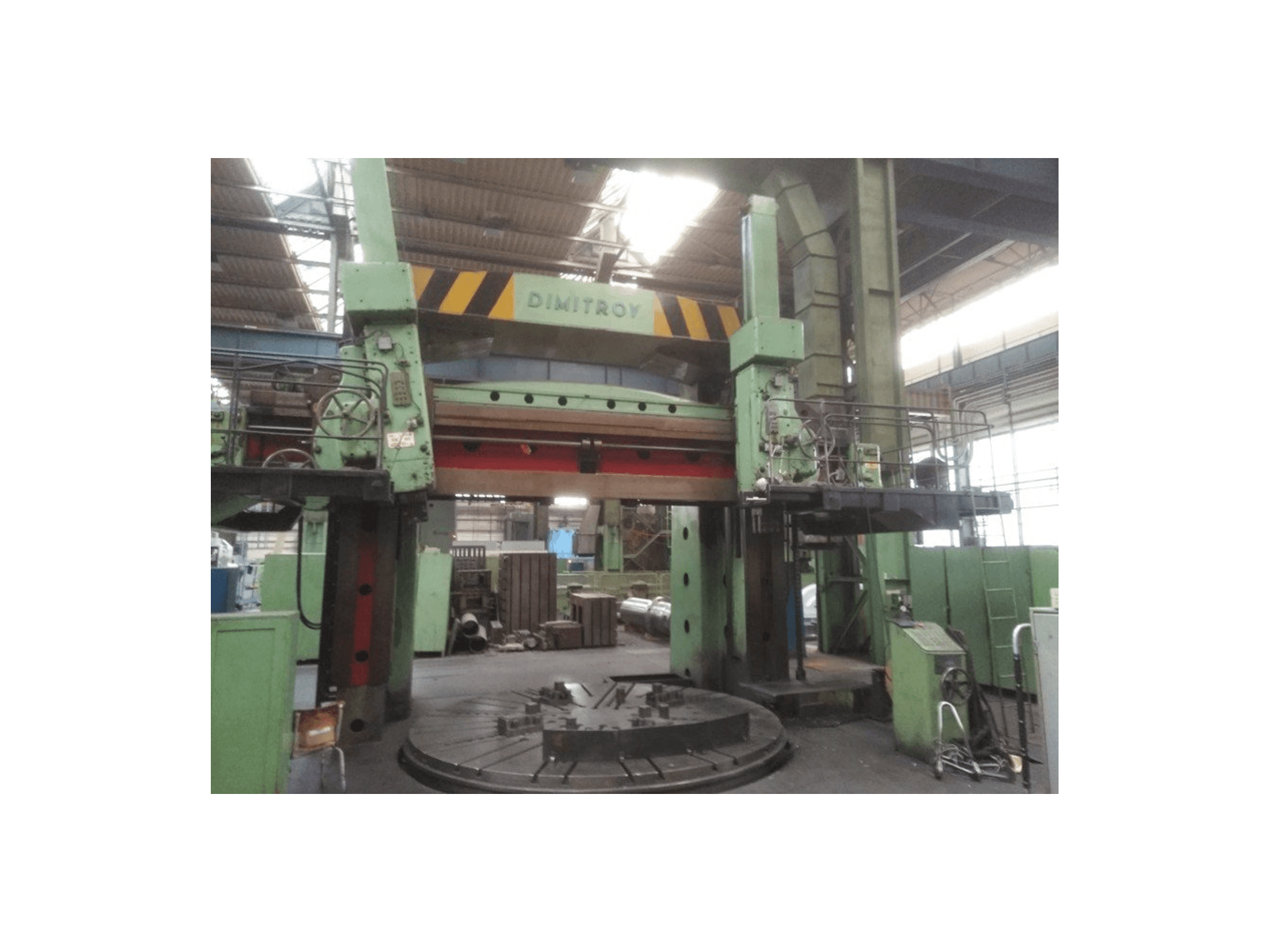 Left view of Dimitrov 4000 machine