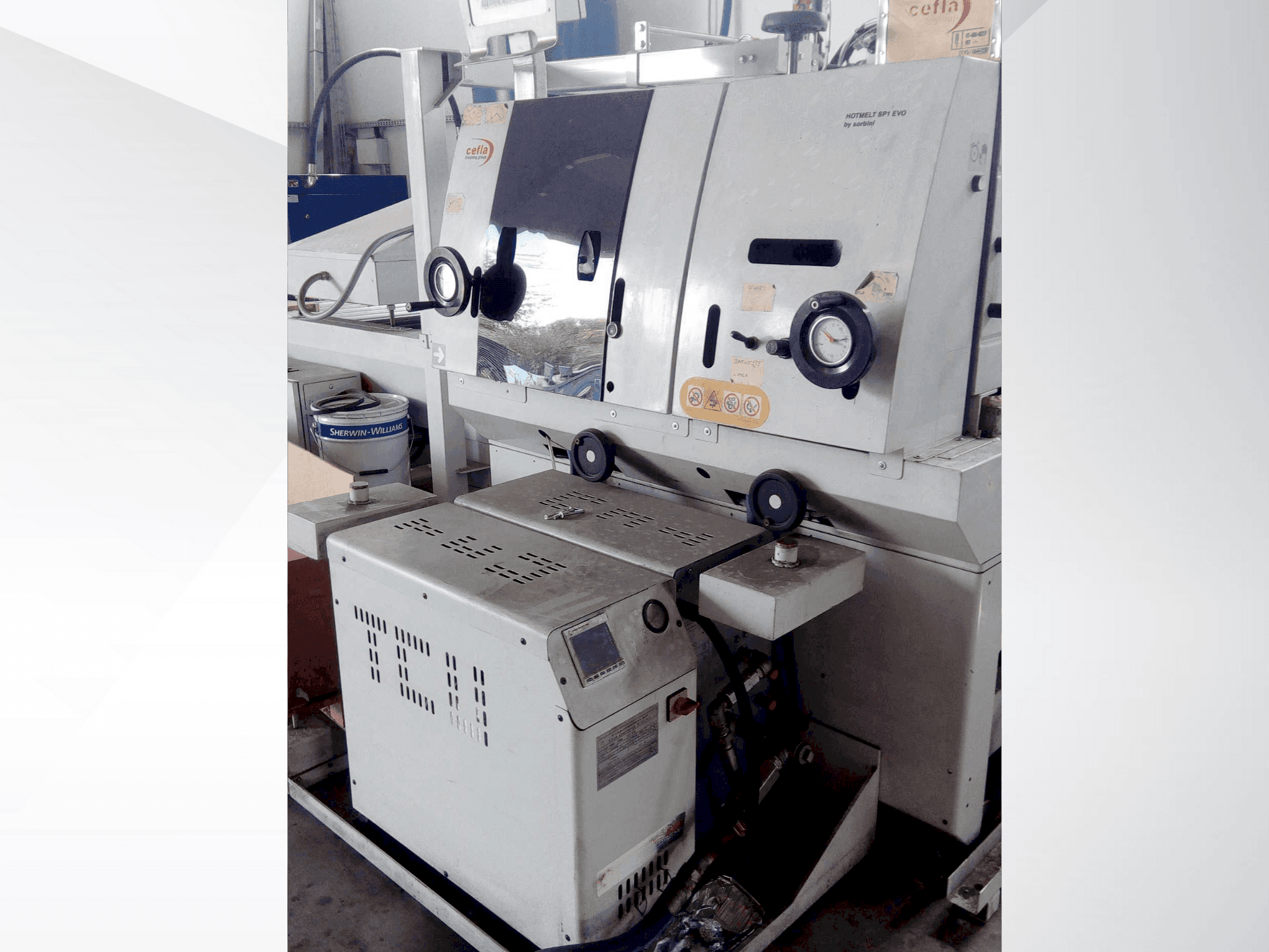 Front view of CEFLA Hotmelt SP1-EVO machine