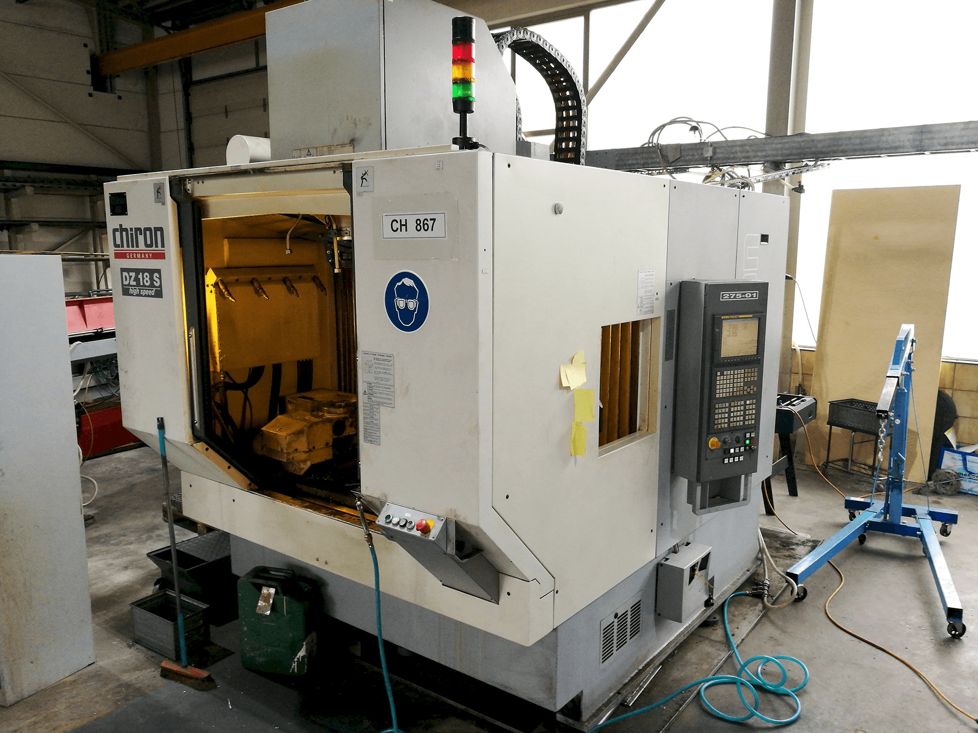 Left view of Chiron DZ 18 S Machine