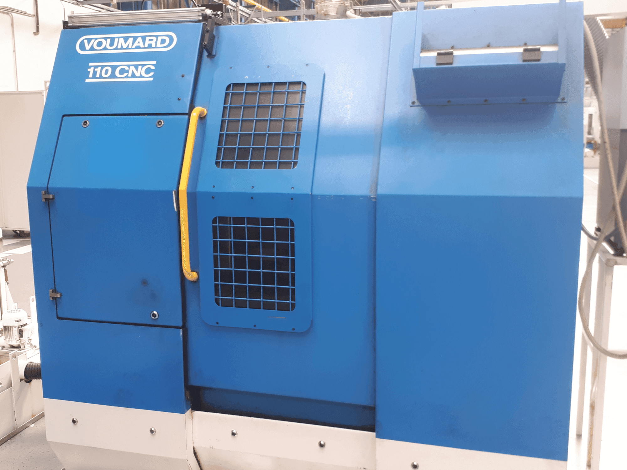 Front view of VOUMARD 110 CNC T machine