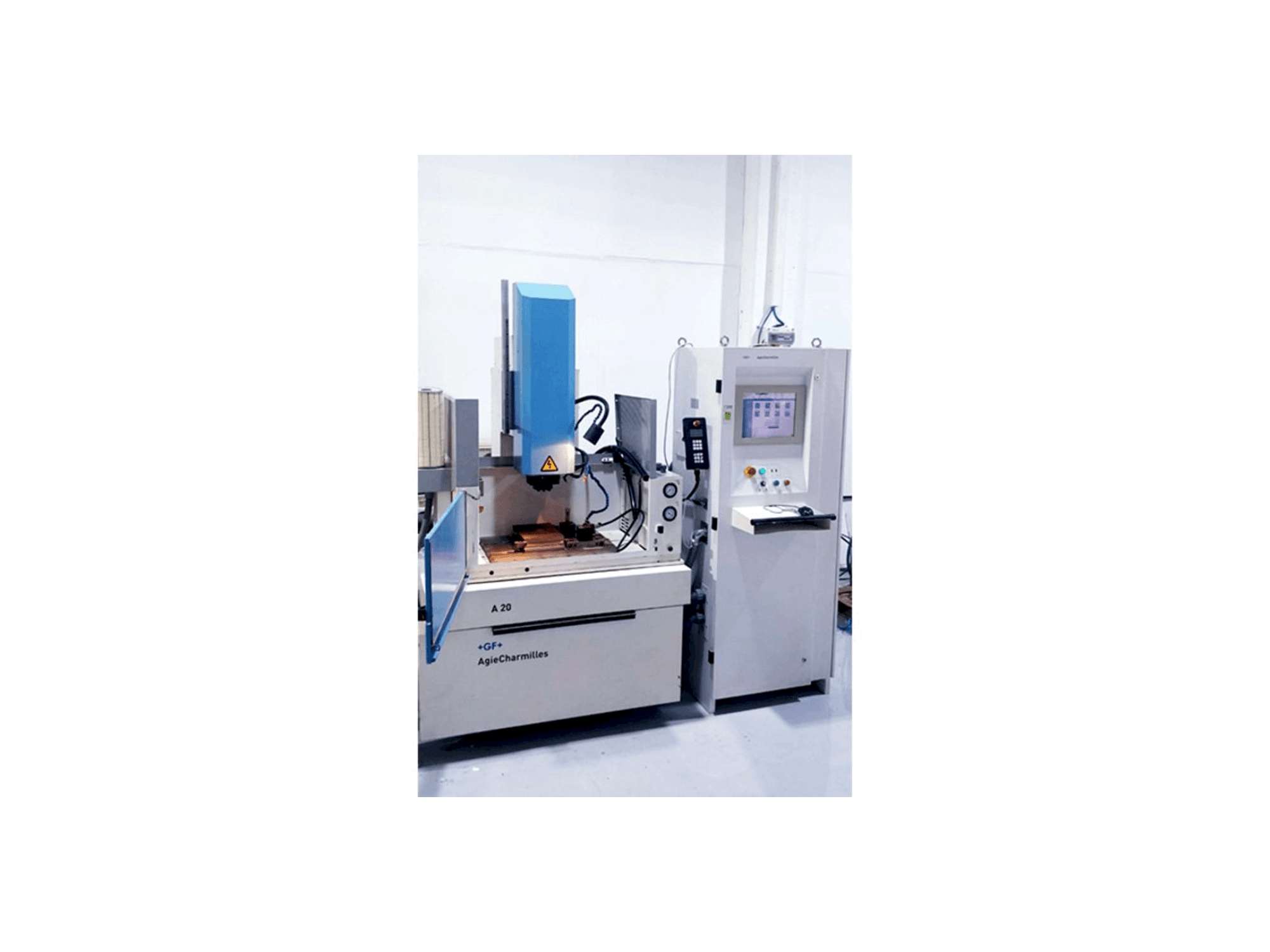 Front view of AgieCharmilles SA20 machine