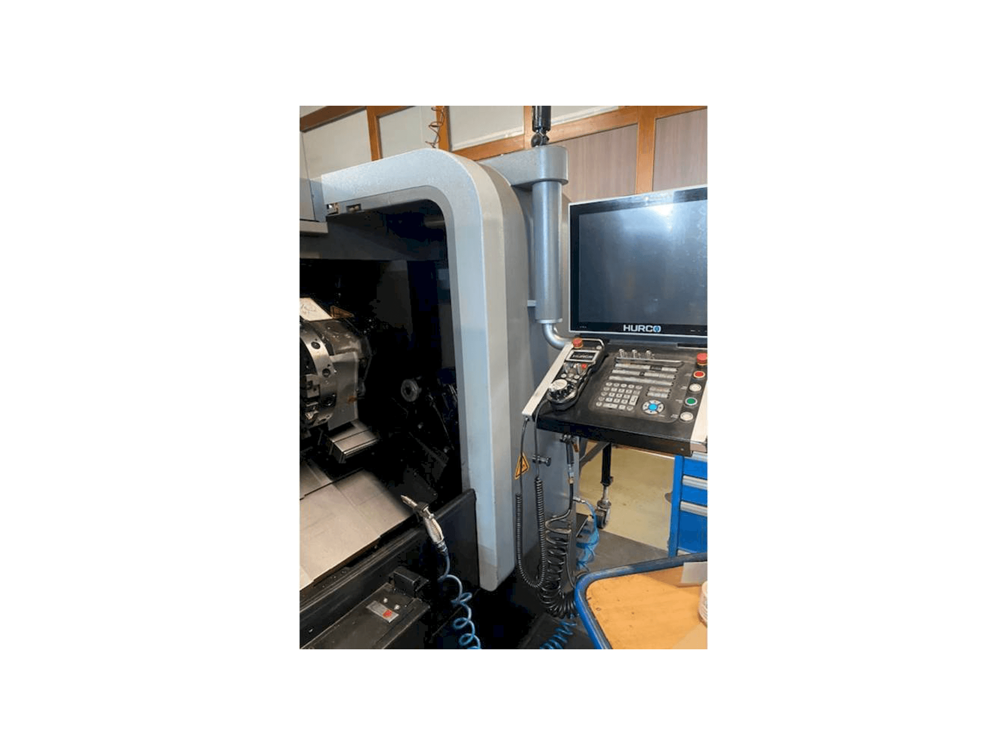 Front view of Hurco TM8i machine